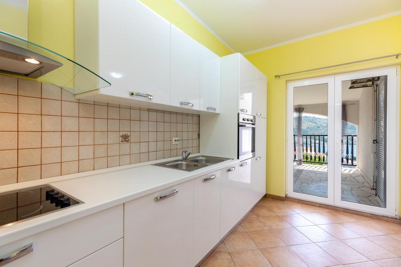 Apartments Villa Maja Rogoznica  Eksteriør bilde