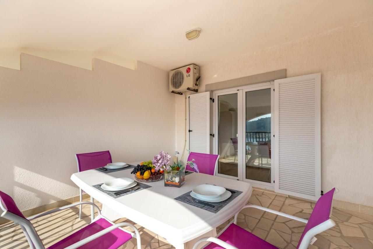 Apartments Villa Maja Rogoznica  Eksteriør bilde