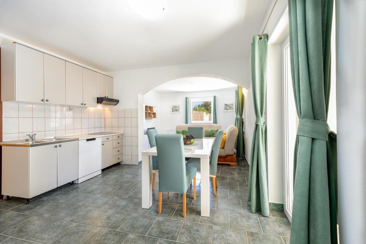 Apartments Villa Maja Rogoznica  Eksteriør bilde